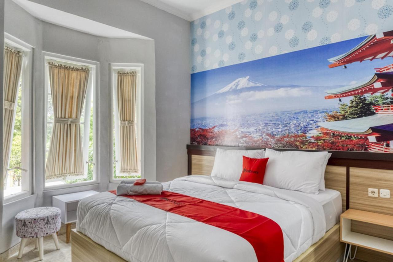 Hotel Reddoorz Near Sindu Kusuma Edupark 2 Cebongan Exteriér fotografie
