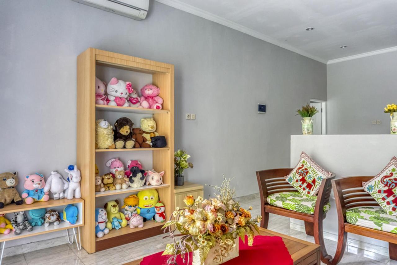 Hotel Reddoorz Near Sindu Kusuma Edupark 2 Cebongan Exteriér fotografie